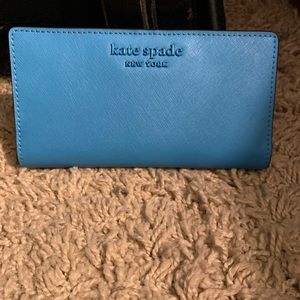 Kate Spade Slim Bi-fold wallet!